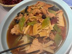 -万重锦·人文川菜馆(骡马市店)