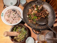 -费大厨辣椒炒肉(万家丽一店)