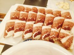 -楼外楼大刀肉传统火锅(西安大路店)