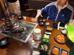 -肉甲韩国木炭烤肉(新壹街1店)