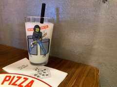 优格奶昔-Tubestation站点比萨(高新万达ONE店)