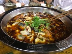 -燕兵眉州肥肠鱼饭店