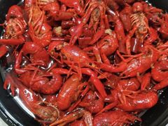 -扒虾小妹儿麻辣海鲜(宏图街店)