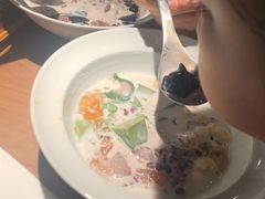 -RUXU入续糖水铺与包(卓悦中心店)