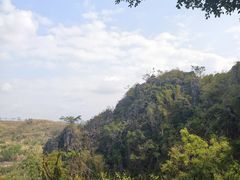 -崆峒岩风景区