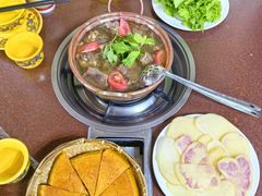 -银同牦牛肉火锅