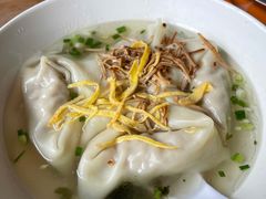 全虾仁馄饨-忆秦园小笼包(惠山古镇总店)