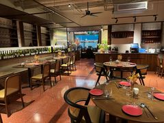 -肆海小川菜酒馆Wine Bistro (青年路店)