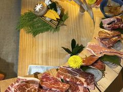 -山川小町·极番烧肉(新地假日广场店)