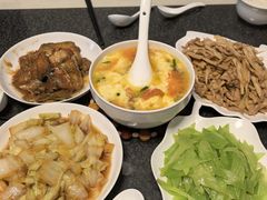 -爱贝尔高端月嫂(母婴护理)