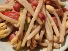 花生芽炒香肠-常州银丝面馆(府琛店)