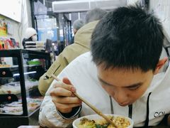 -刘信牛羊肉泡馍小炒(回民街店)