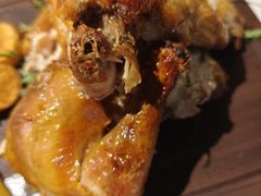 -LESCEDARS  Bistro香柏树(外滩店)