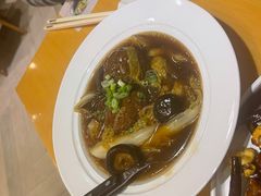 红烧狮子头-鼎泰丰(嘉年华•海信广场VILLAGE店)