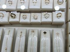 -海星奢选二手奢侈品手表包包鉴定回收寄卖(墨玉南路店)