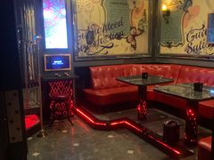 -范特西FANTASY量贩式KTV(民主广场店)
