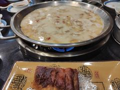 -老来福·非遗酸汤兔(凯旋路店)