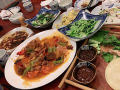 -汤河清真餐馆