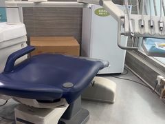 -上海仁爱医院口腔科 · 种植