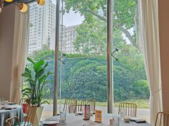-HOMES上海本帮菜(襄阳公园店)