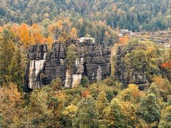 -梭布垭石林景区