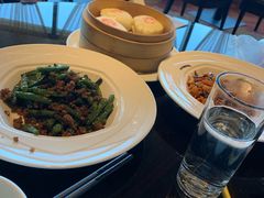 -上海佘山世茂艾美酒店