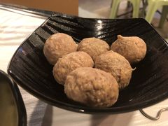 -鲜入围煮花胶鸡海鲜火锅