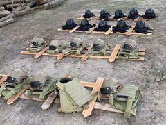 -崇明岛拓展训练真人CS镭战基地