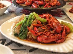 十三香小龙虾盖饭-金陵暴走小龙虾·迷踪蟹(凯德MALL店)