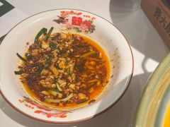 -费大厨辣椒炒肉(高铁吾悦广场店)