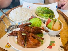 -亚龙湾希尔顿自助餐厅·海鲜·烧烤·沙滩BBQ·现场乐队