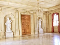 -北京拉斐特城堡酒店