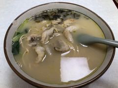 -明呈黄鱼面馆(斜土路店)