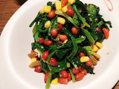 果仁菠菜-北李妈妈菜·虾爬子大锅贴(贵和店)