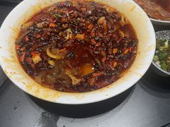-艳阳天民俗村(公园路店)