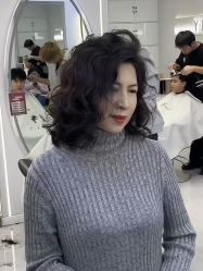 -H·Y HAIR SALON烫发·染发·造型