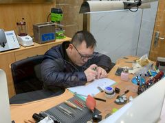 -亨得利名表服务中心(上海湾店)