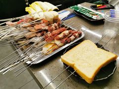 蜜汁面包-老吕涮羊肉•东北原味烧烤•大油边•烤鱼(五角场店)