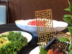 -鼎泰亨·海鲜牛肉餐厅(滨江店)