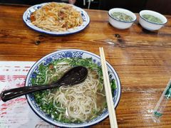 -陇尚人家中国蘭州牛肉面(高新万达店)