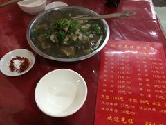 -谢老五跷脚牛肉·非遗传承店