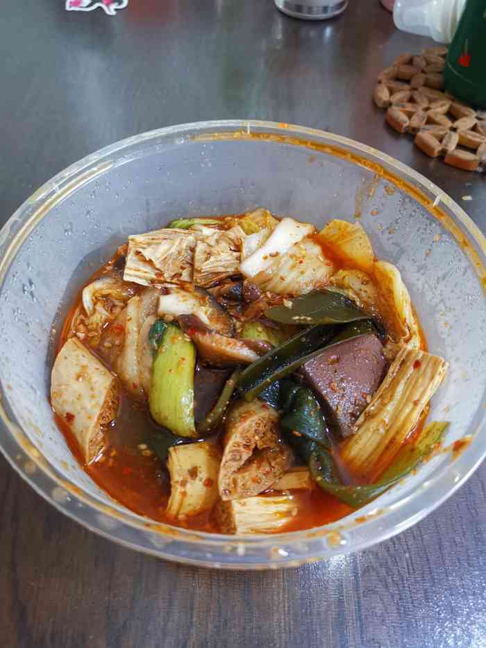 抚顺正宗麻辣拌 麻辣盆 自选麻辣烫 东北冷面-"在附近考完试点评搜了