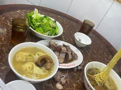 -陈光记烧腊店(罗保博士街店)