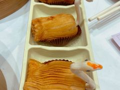榴莲千丝酥-稻香酒家·34年老字号·港式粤菜(汉街店)