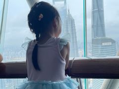 -东方明珠·空中旋转餐厅