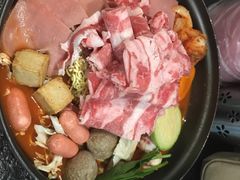 -烤路里·韩国品质自助烤肉(石路天虹4号店)