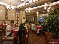 -山城年华老火锅(玉林店)