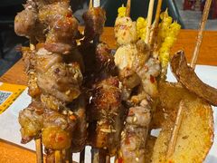 -京狮炙燥·精酿烧烤(首经贸店)