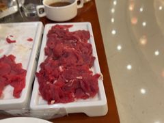 -元一希尔顿酒店·鲜切牛肉火锅禅自助餐厅