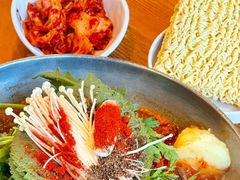 -喇喇排骨火锅·传统韩式脊骨汤(望京西园总店)